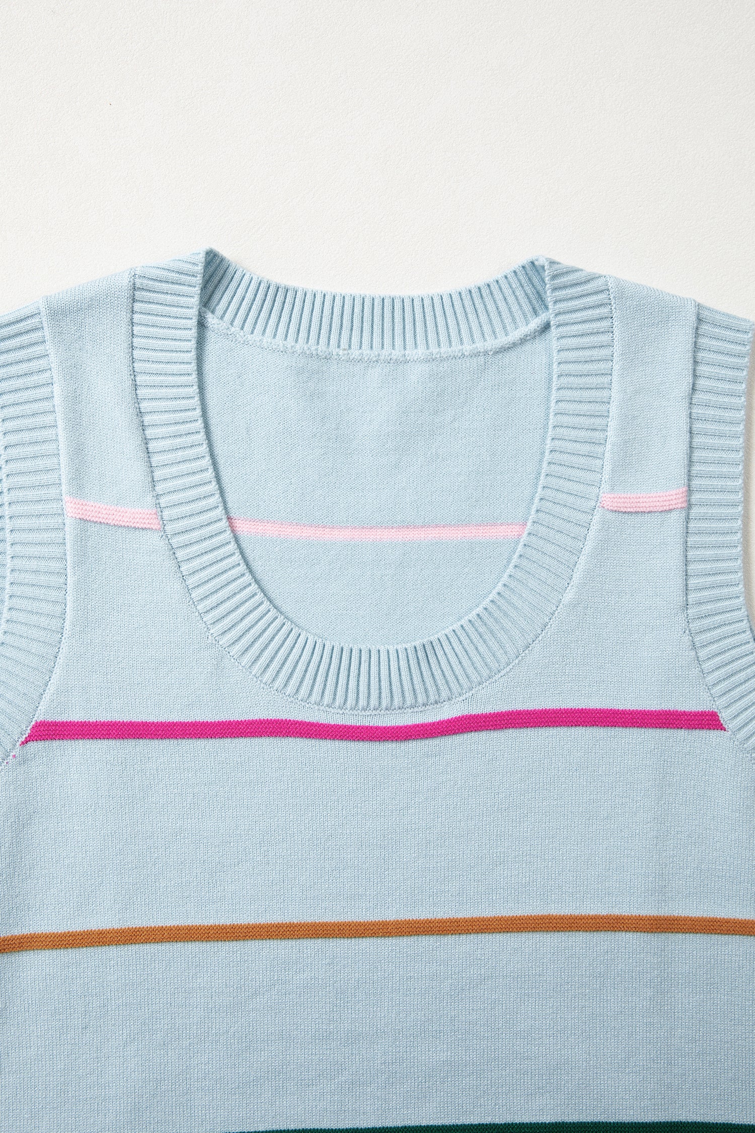 White Stripe Round Neck Knitted Sweater Tank